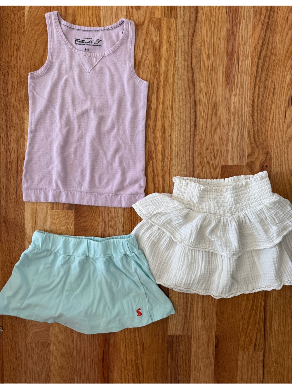 Joules size 5 Girls Skort, White skort & lilac tank (crewcuts 4/5 size XS
